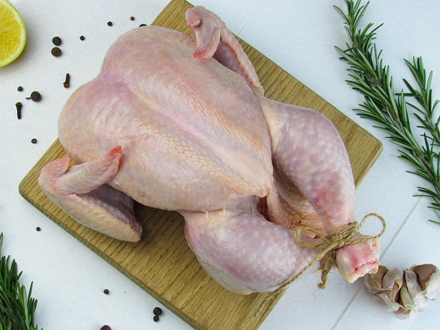 Medium Chicken fresh halal meat product